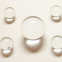 土地に埋めて土地を清めるお守りの水晶