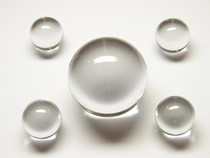 水晶を土地に埋める