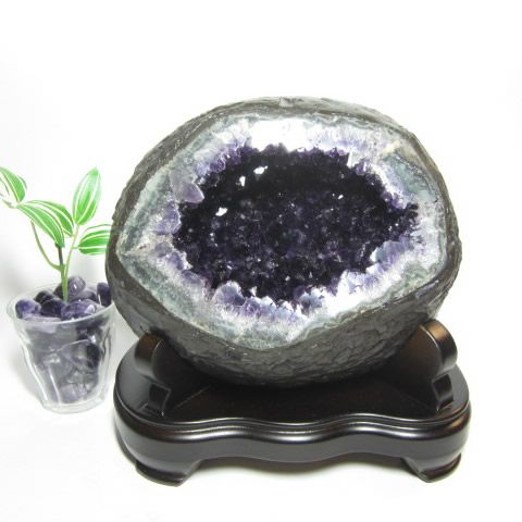 アメジストドーム 天然石 パワーストーン 紫水晶 置物 約27㎏ アメシスト（アメジスト） ドーム 天然紫水晶 Amethyst 約25.5kg 原石