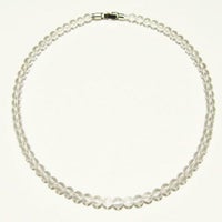 天然石・本物の水晶ネックレス