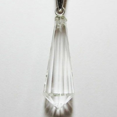水晶剣が煌めくパワーストーンペンダントネックレス　水晶剣ペンダント