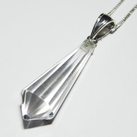 水晶剣ペンダントネックレス・水晶剣パワーストーンペンダントネックレス