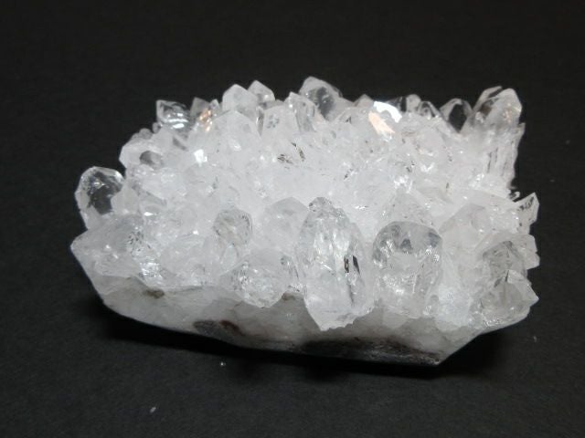 天然の水晶クラスター原石・四川省産水晶原石S11