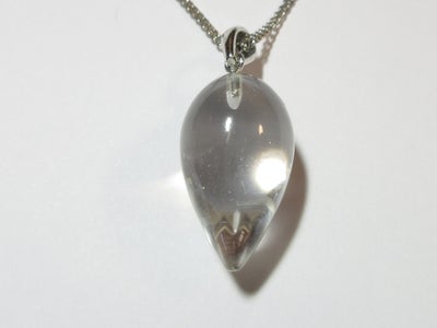 水晶　つゆ　チェーン付きペンダントトップ サイズ 約20×12mm  PJT-01